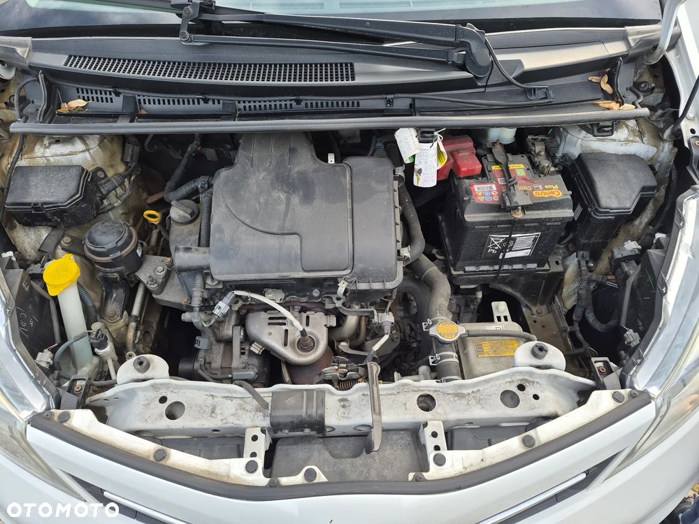 Toyota Yaris 1.0 Luna - 4