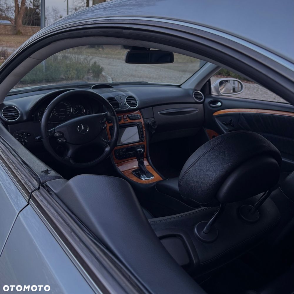 Mercedes-Benz CLK - 7