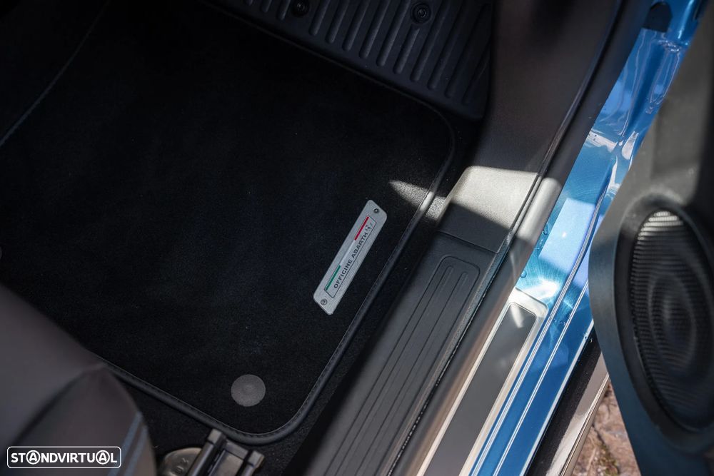 Abarth 695 - 18