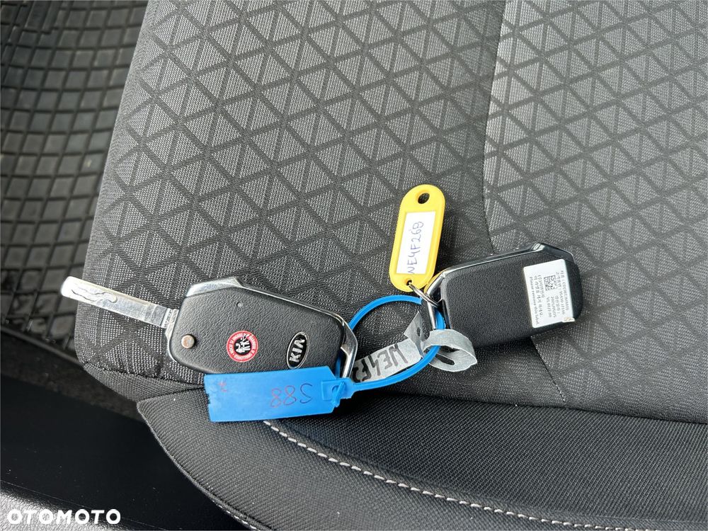 Kia Ceed 1.5 T-GDI M DCT - 20