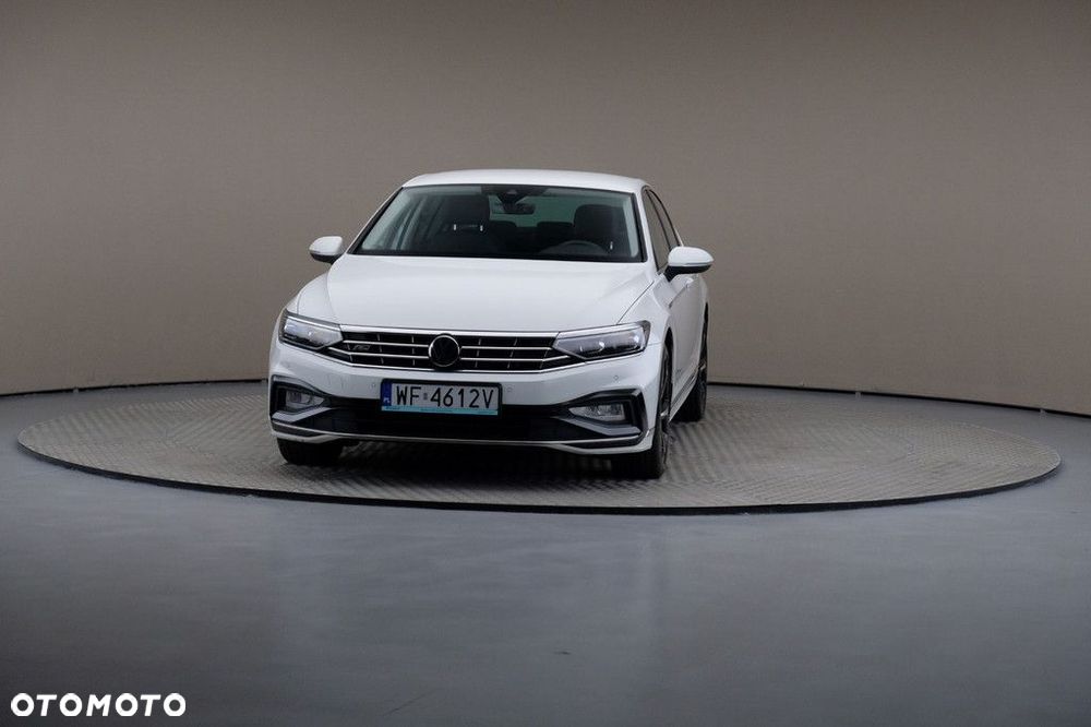 Volkswagen Passat 1.5 TSI EVO Elegance DSG - 3