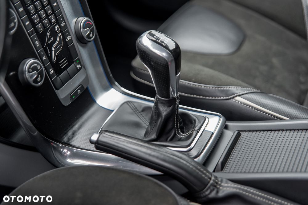 Volvo V40 D3 RDesign - 39