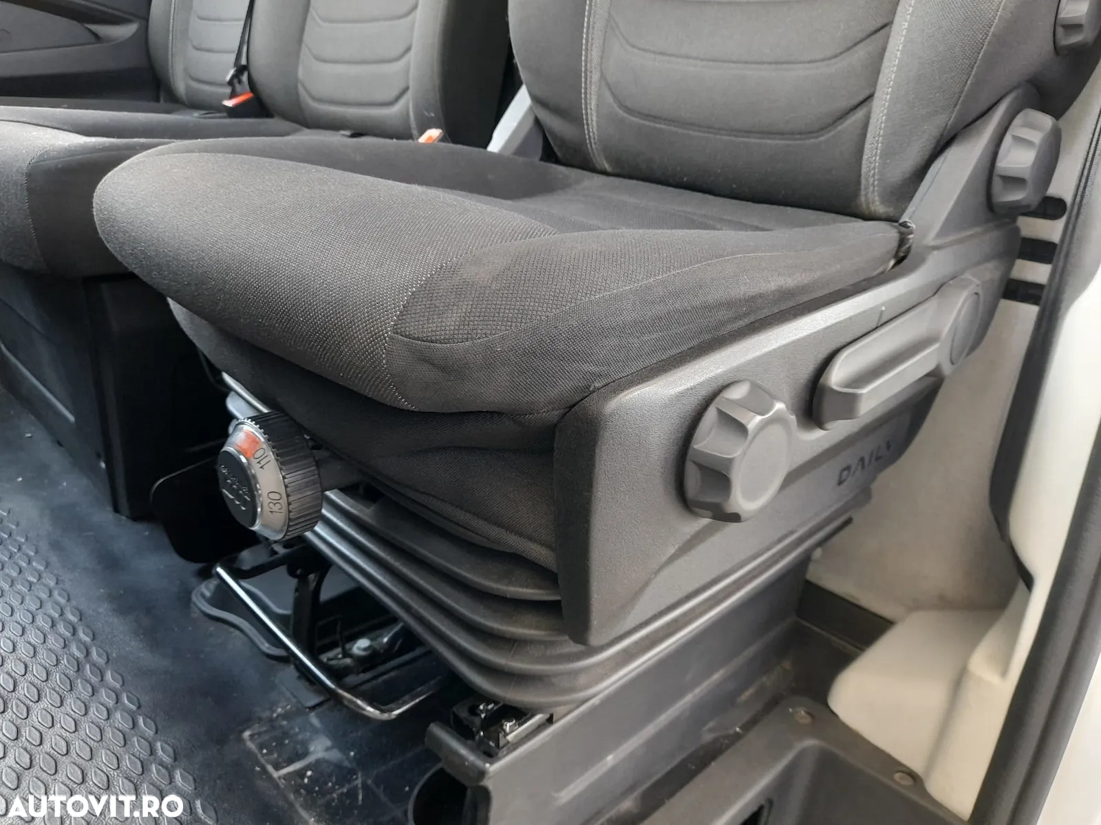 Iveco Daily 35C16H3.0 BOX+LIFT - 17
