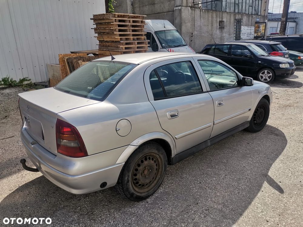 drzwi zderzak blotnik Opel Astra g 1.6 16v Z157 - 3