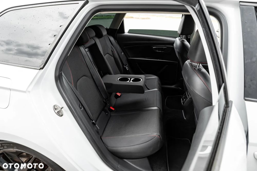Seat Leon 2.0 TDI FR S&S DSG - 25