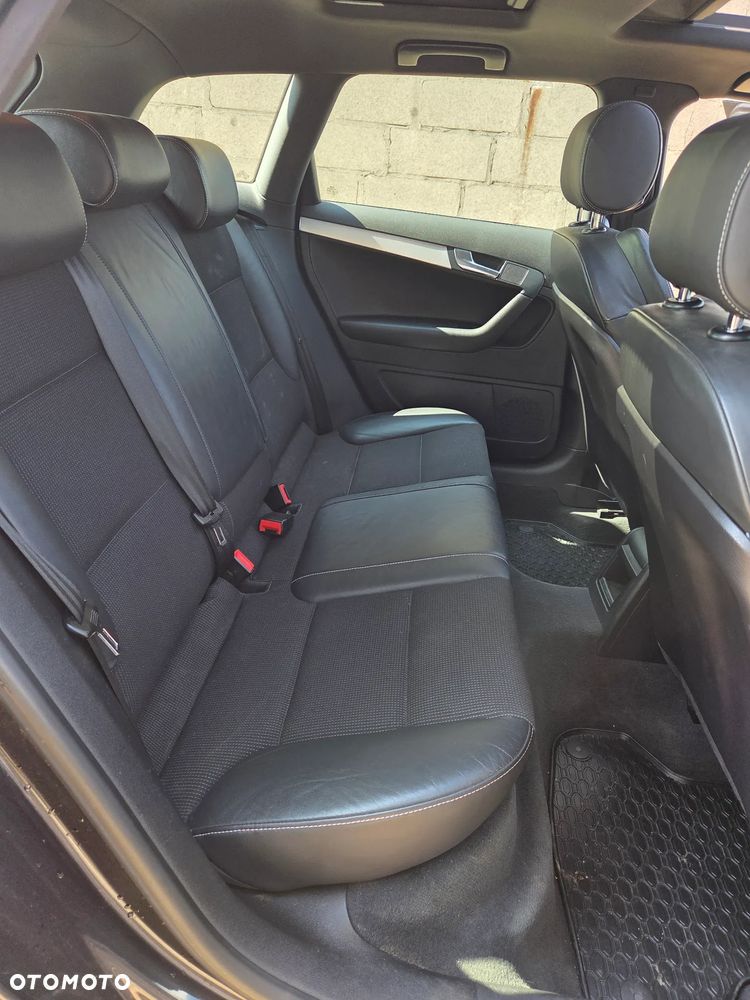 Audi A3 Sportback 2.0 TDI DPF quattro S line Sportpaket - 11