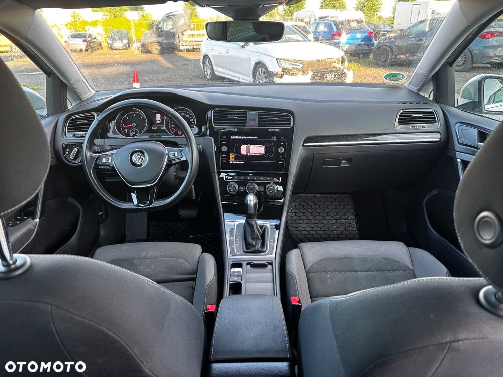 Volkswagen Golf 2.0 TDI SCR DSG Highline - 34