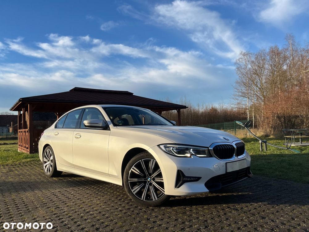 BMW Seria 3 320d Sport Line Shadow sport - 8
