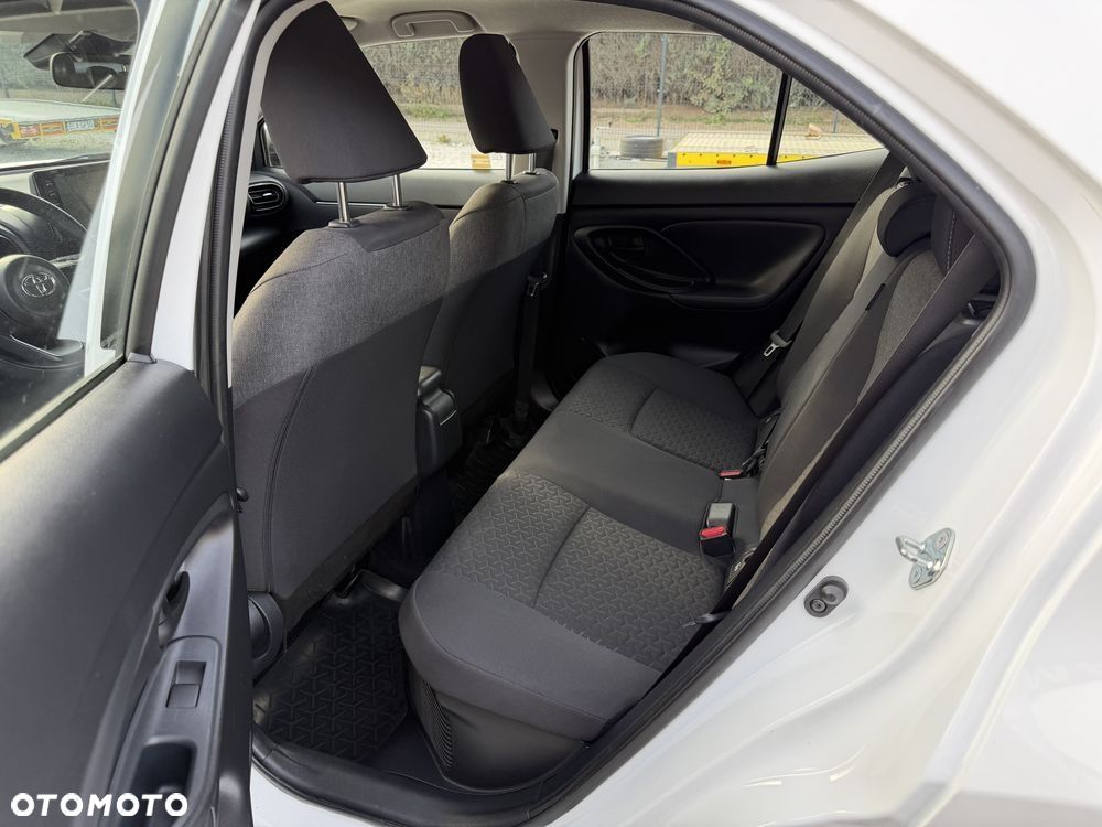 Toyota Yaris Cross Hybrid 1.5 Comfort - 26