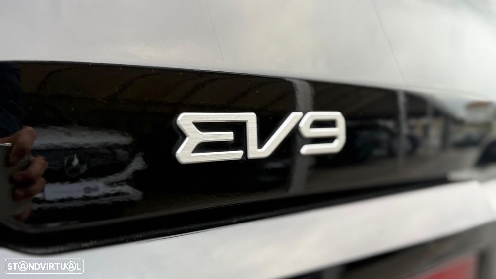 Kia EV9 99,8-kWh AWD - 22