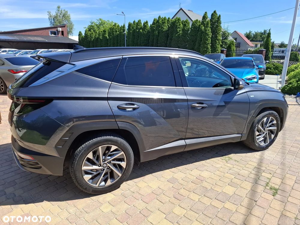 Hyundai Tucson - 8