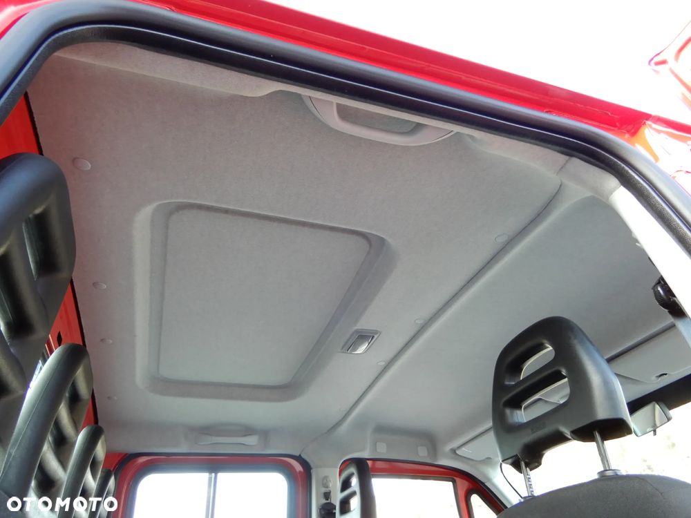 Iveco DAILY 35C16 Brygadowy Dubel Doka + Wywrotka Renomowanej Firmy RomCar Wywrot Kiper x 3 Skrzynia 3004 mm Blokada Mostu Rozstaw Osi 3750 mm HAK 3500 Stan 6-Cio Osobowy + 755 Kg Ładowność Auta Jak NOWY POLECAM - 32