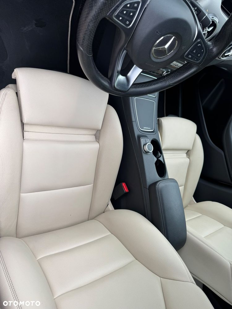 Mercedes-Benz Klasa B 250 4Matic 7G-DCT UrbanStyle Edition - 9