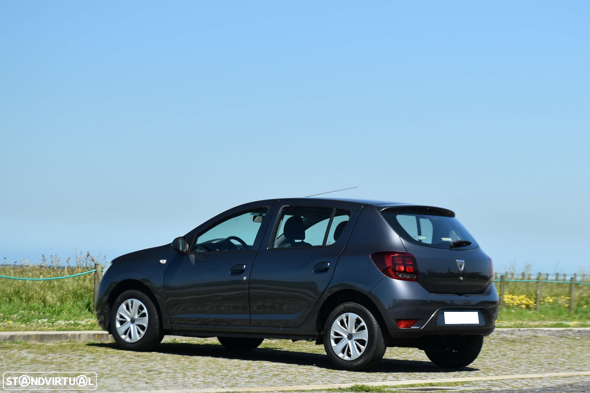 Dacia Sandero 1.0 SCe Comfort - 4