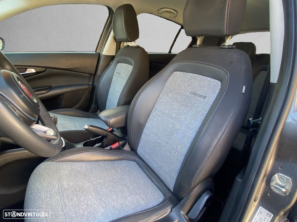 Fiat Tipo Cross - 9
