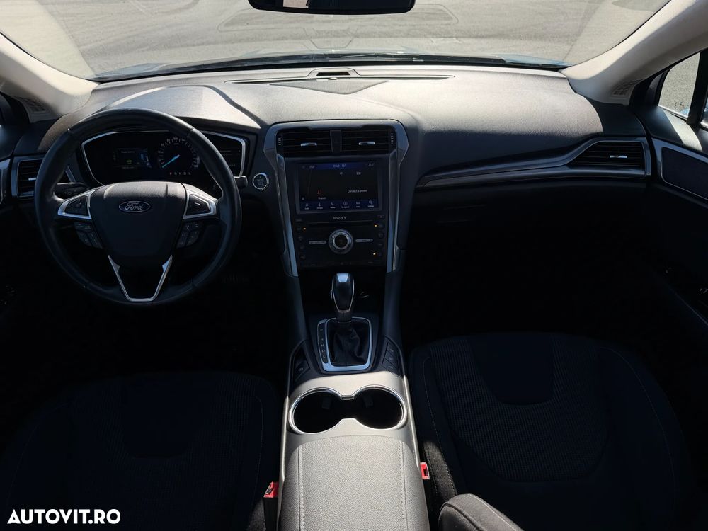 Ford Mondeo - 13