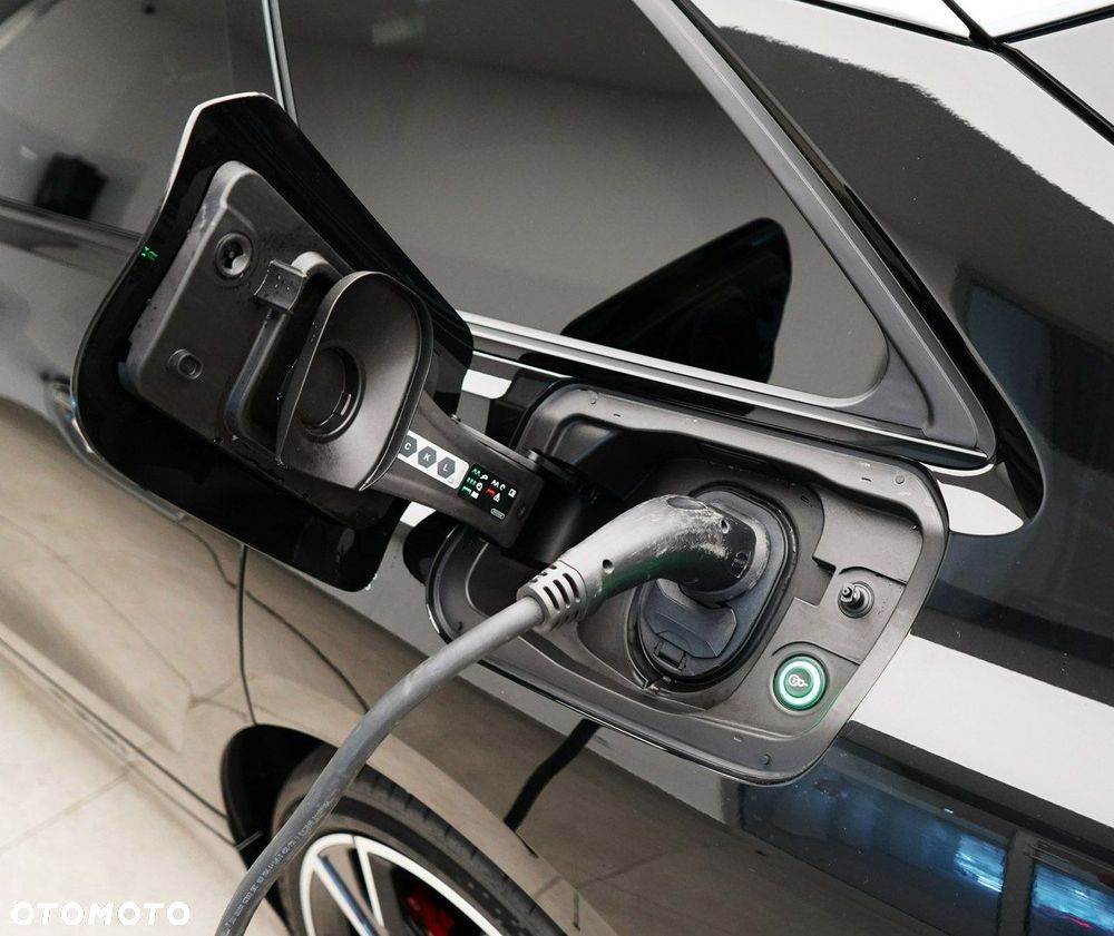 Audi A6 Avant e-tron - 10