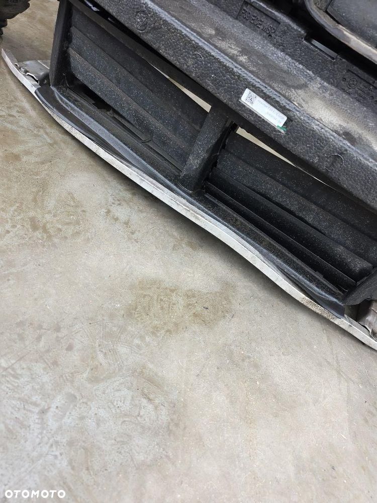 PAS PRZEDNI  CHŁODNICE BMW X2 F39 2.0D - 4