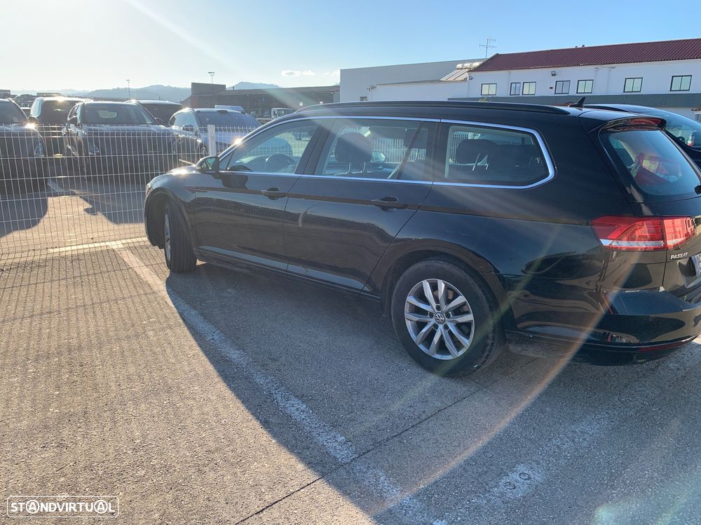 VW Passat Variant 2.0 TDi Confortline DSG - 1