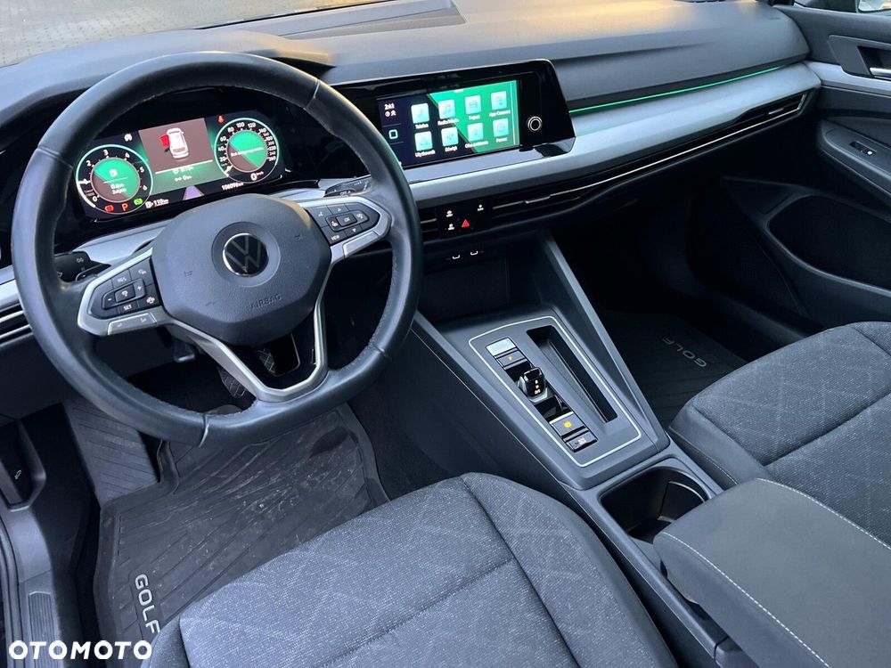 Volkswagen Golf Variant - 25