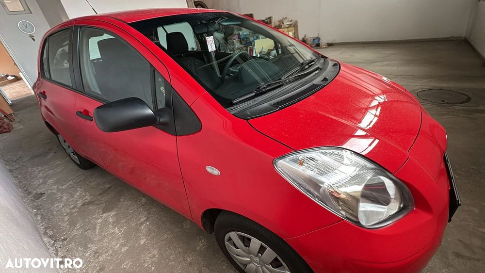 Toyota Yaris 1.0 - 2