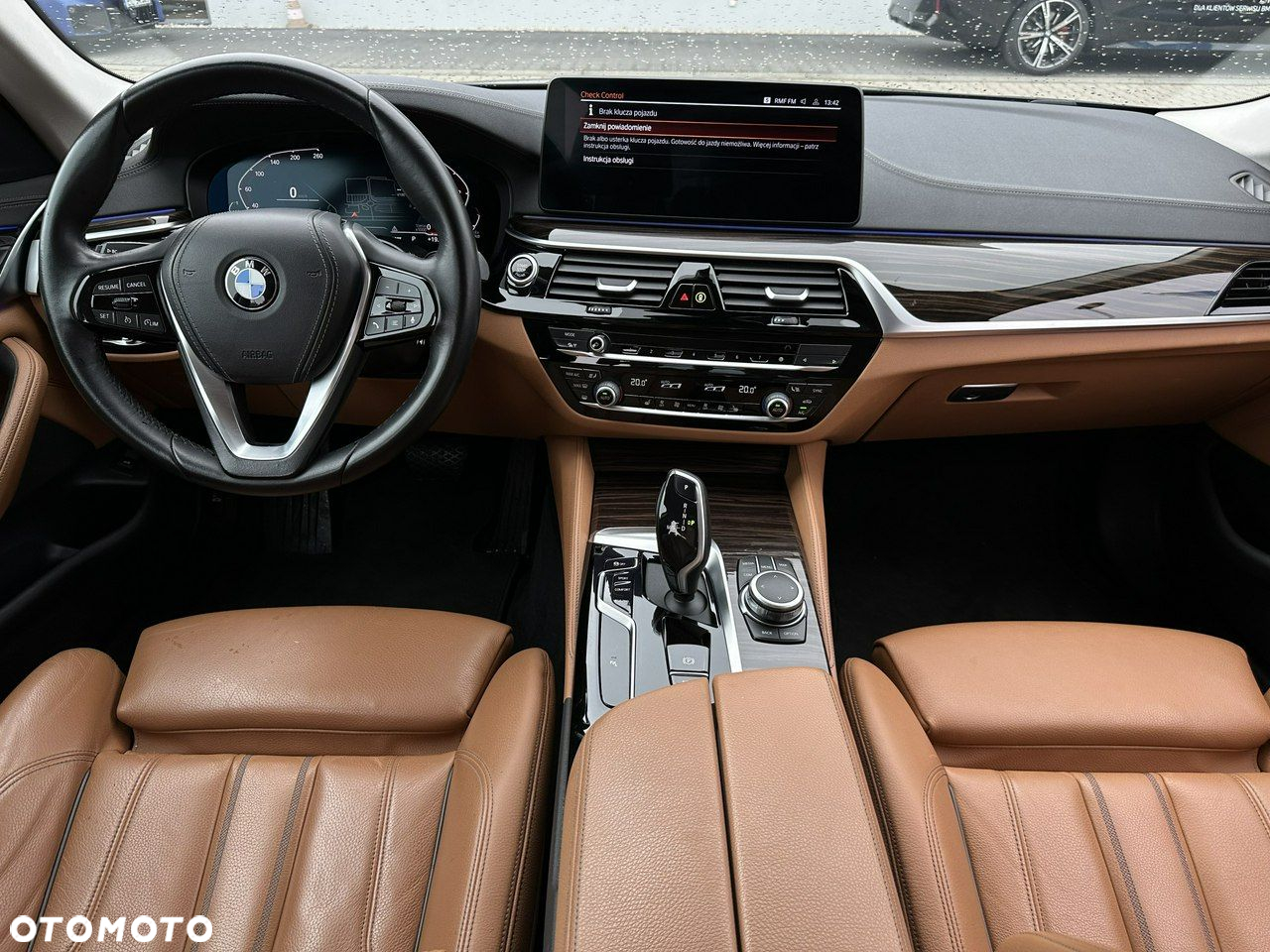 BMW Seria 5 - 11