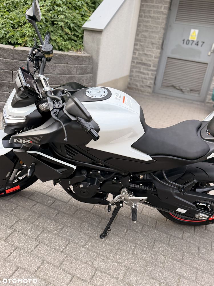 CFMoto 450NK - 24
