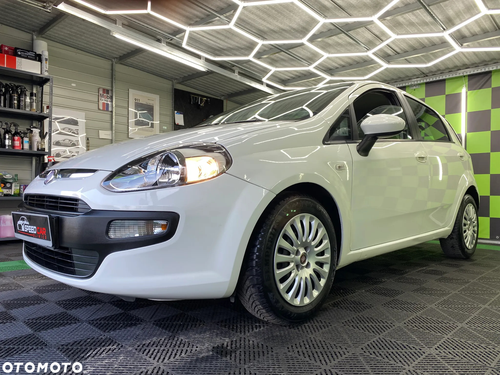 Fiat Grande Punto 1.4 8V Active - 6