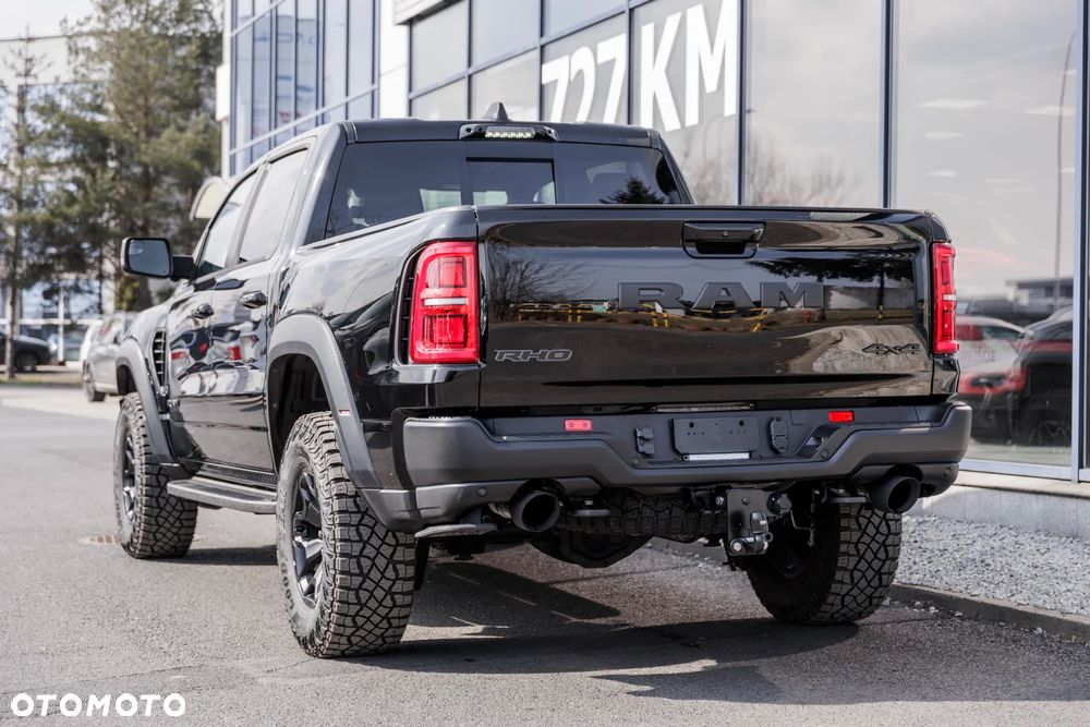 Dodge RAM 1500 5.7 4x4 - 14