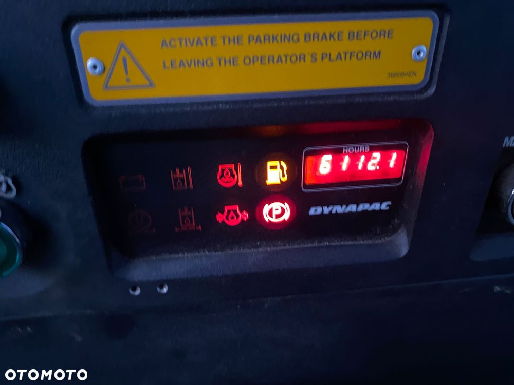 Dynapac CC432 / 12 ton / Dzielone Bębny - 10