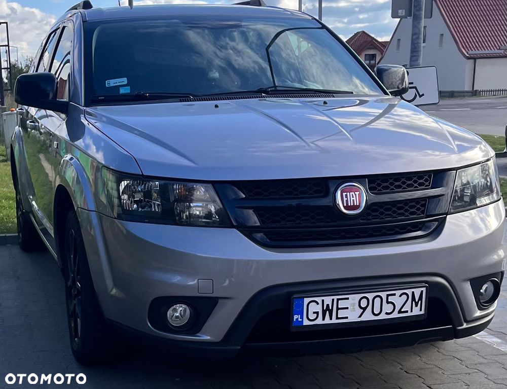 Fiat Freemont 2.0 Multijet Black Code AWD - 1