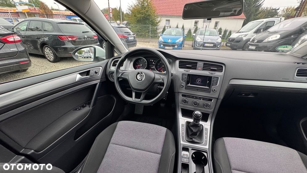 Volkswagen Golf 1.2 TSI BlueMotion Technology Comfortline - 11
