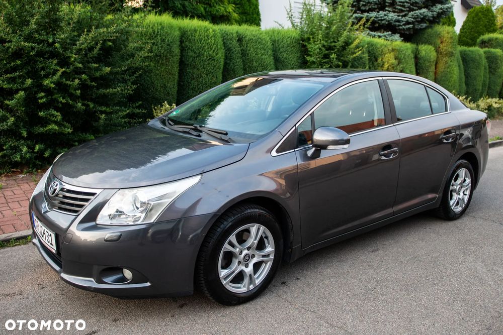 Toyota Avensis Touring Sports 1.8 Comfort - 10