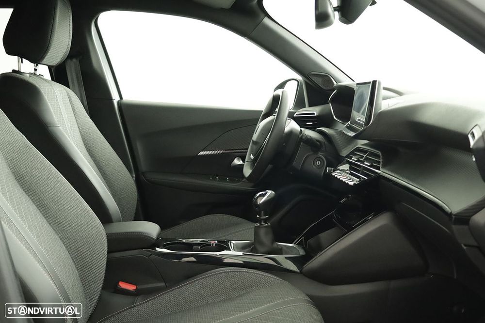 Peugeot 2008 1.2 PureTech Allure - 22