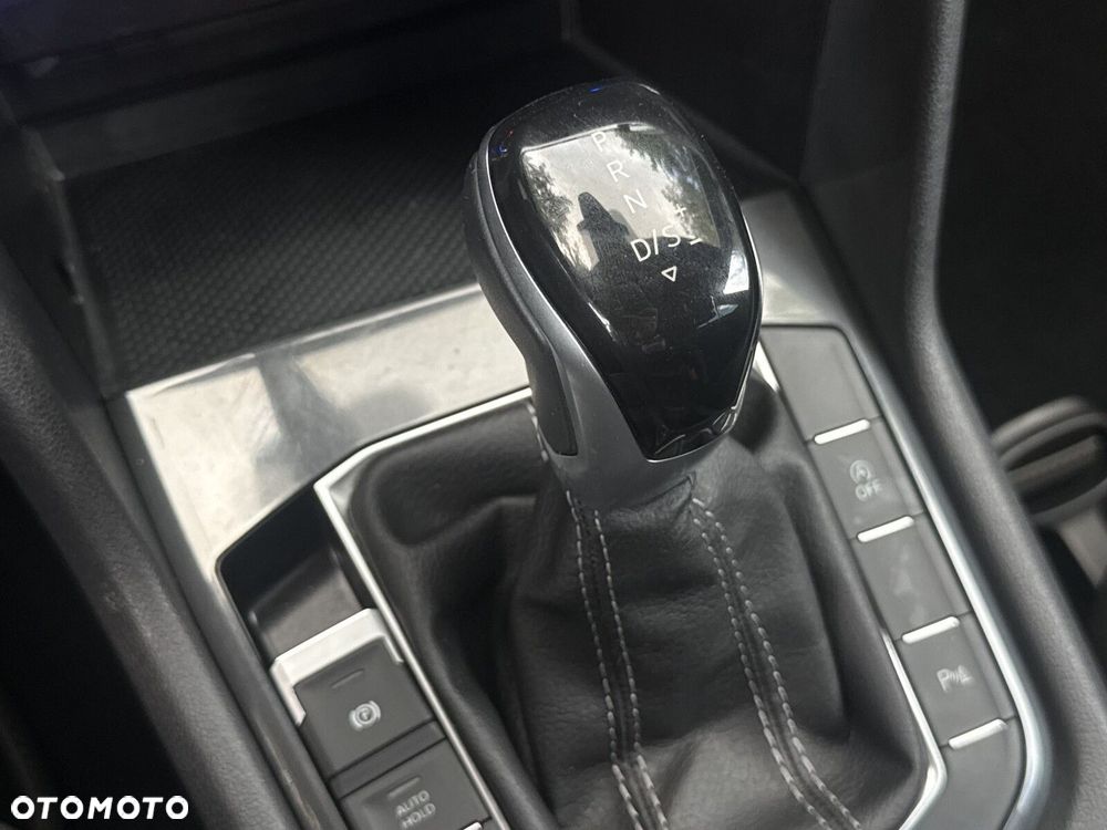 Volkswagen Tiguan Allspace 2.0 TSI 4Mot R-Line DSG - 20