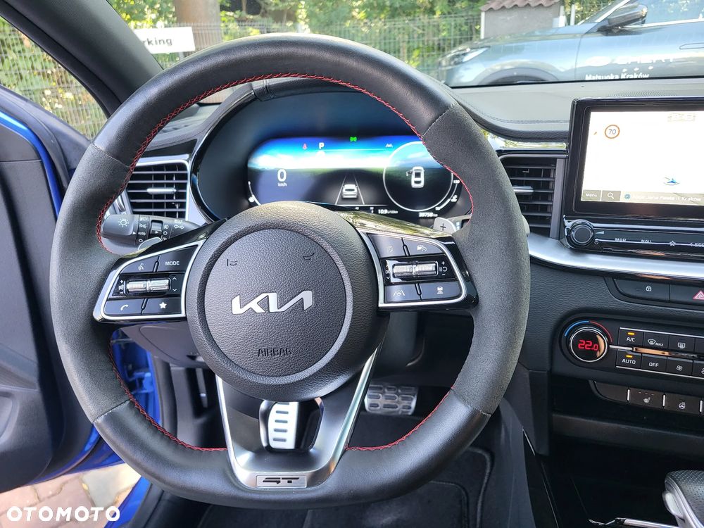 Kia ProCeed - 16