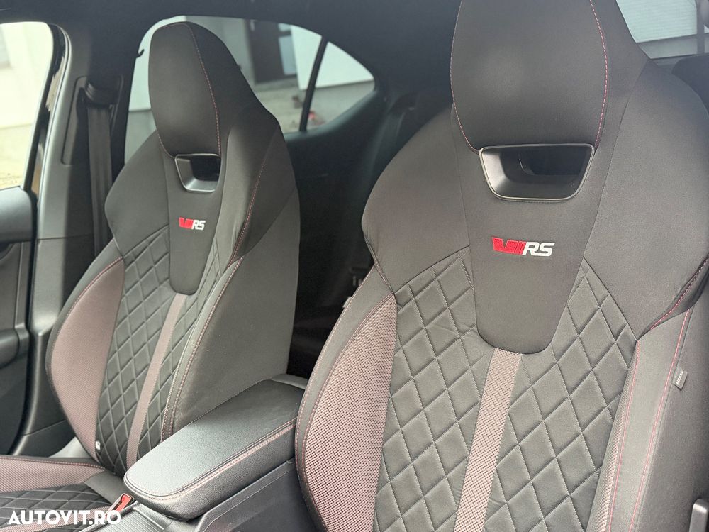 Skoda Octavia 2.0 TDI DSG RS Plus - 6