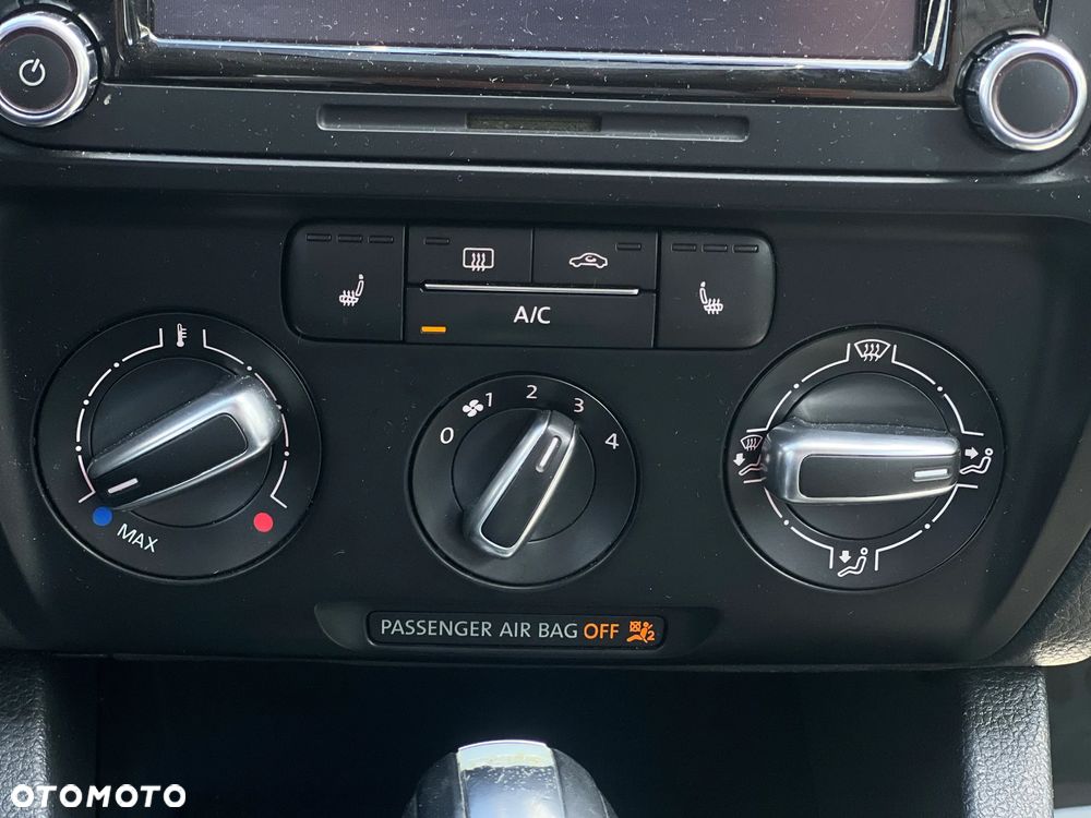 Volkswagen Jetta - 19