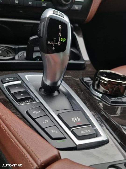 BMW Seria 5 530d xDrive - 20