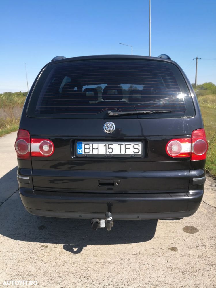 Volkswagen Sharan 1.9 TDI 4Motion Highline - 21