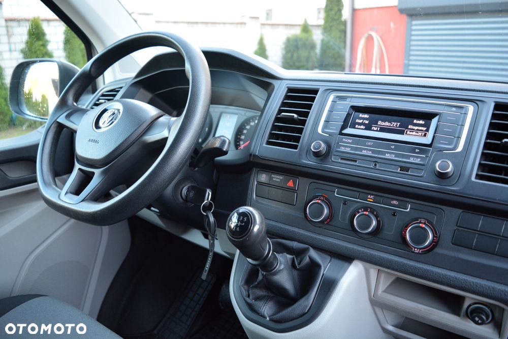 Volkswagen Transporter Lang EU6 - 13