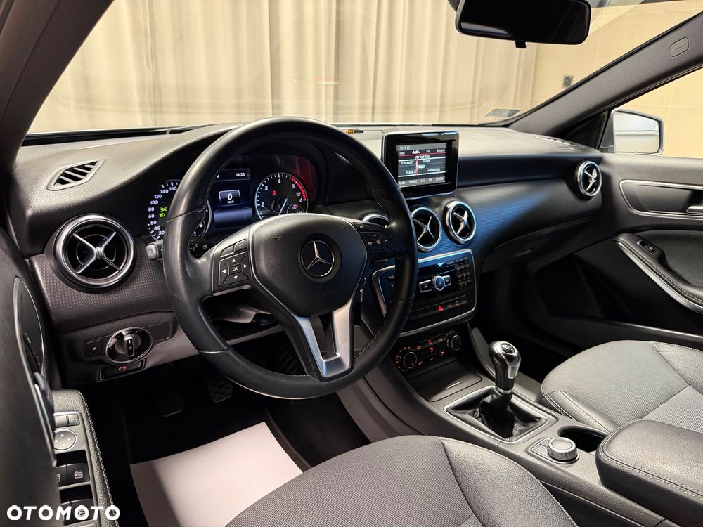Mercedes-Benz Klasa A 200 d Style - 4