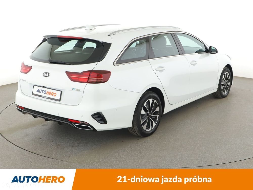 Kia Ceed - 6