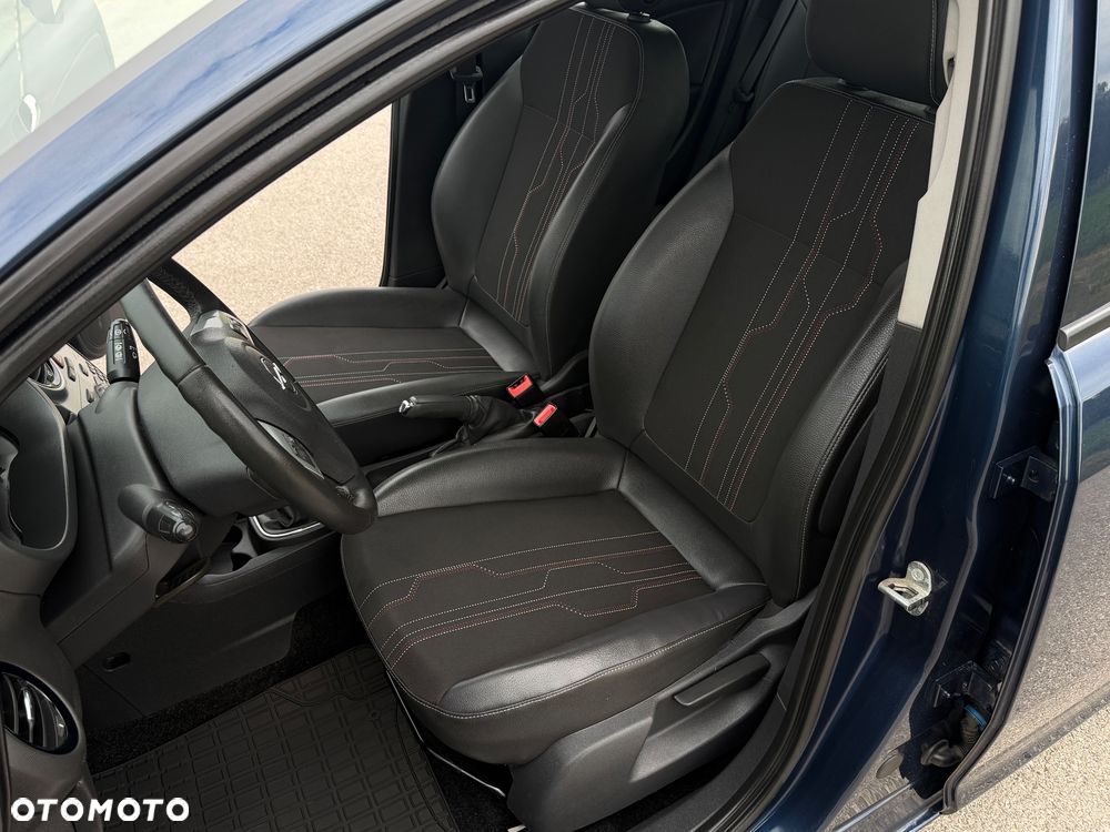 Opel Corsa 1.2 16V Cosmo - 16