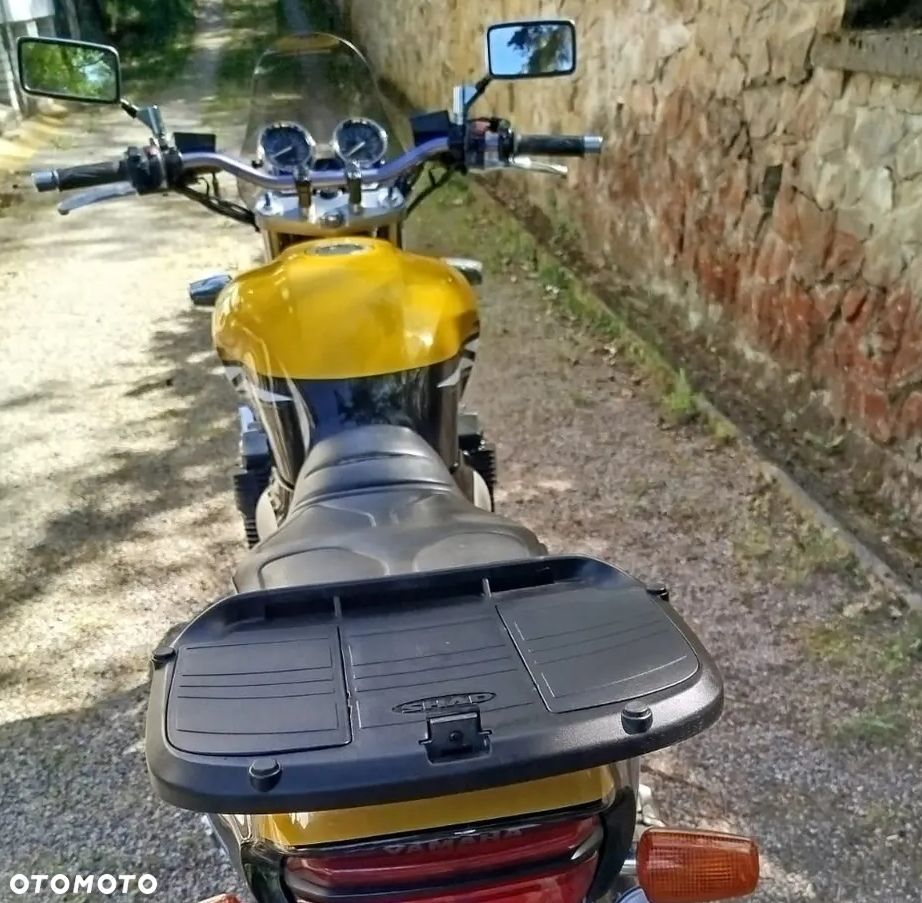Yamaha XJR - 4