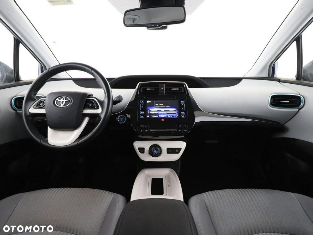 Toyota Prius 1.8 Hybrid Premium - 15