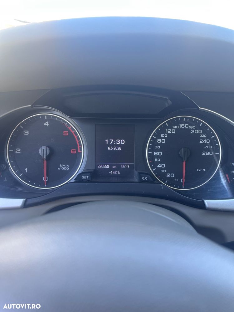Audi A4 2.0 TDI B8 - 10