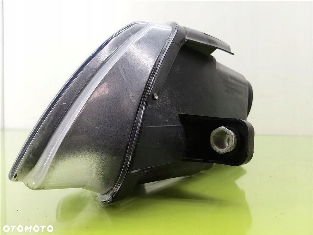 Reflektor lampa przód PRAWA komplet VW Passat B6 05-10 R 083411120R DEPO - 11
