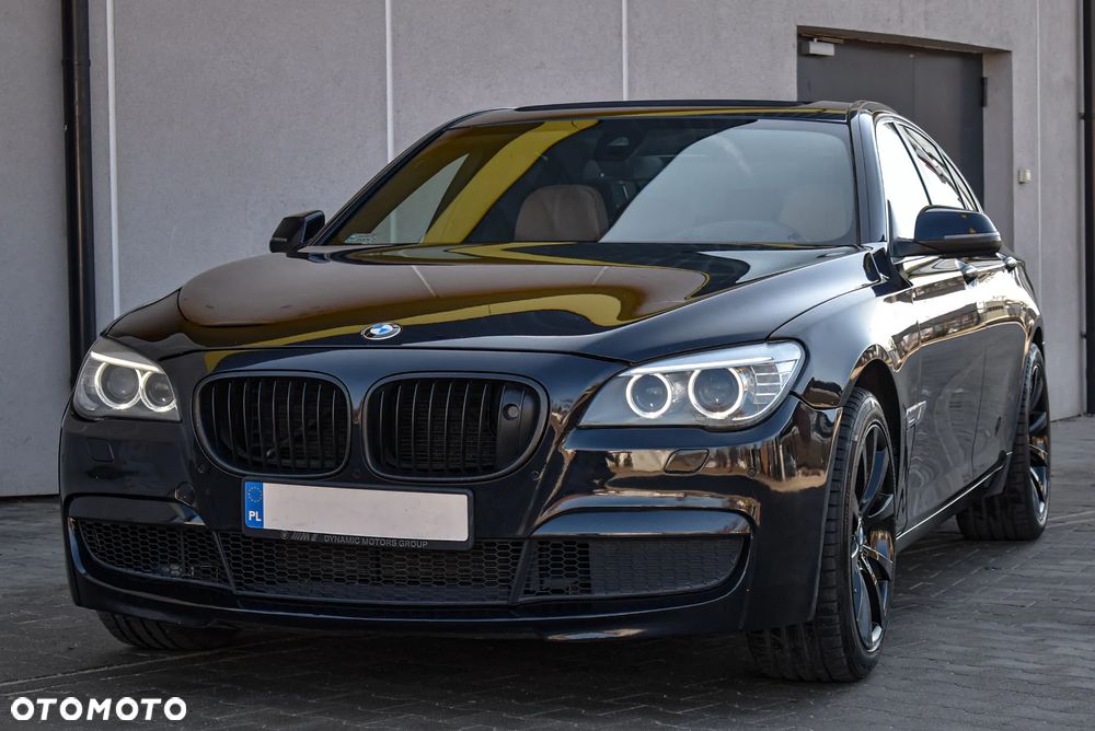 BMW Seria 7 740d Edition Exclusive - 17