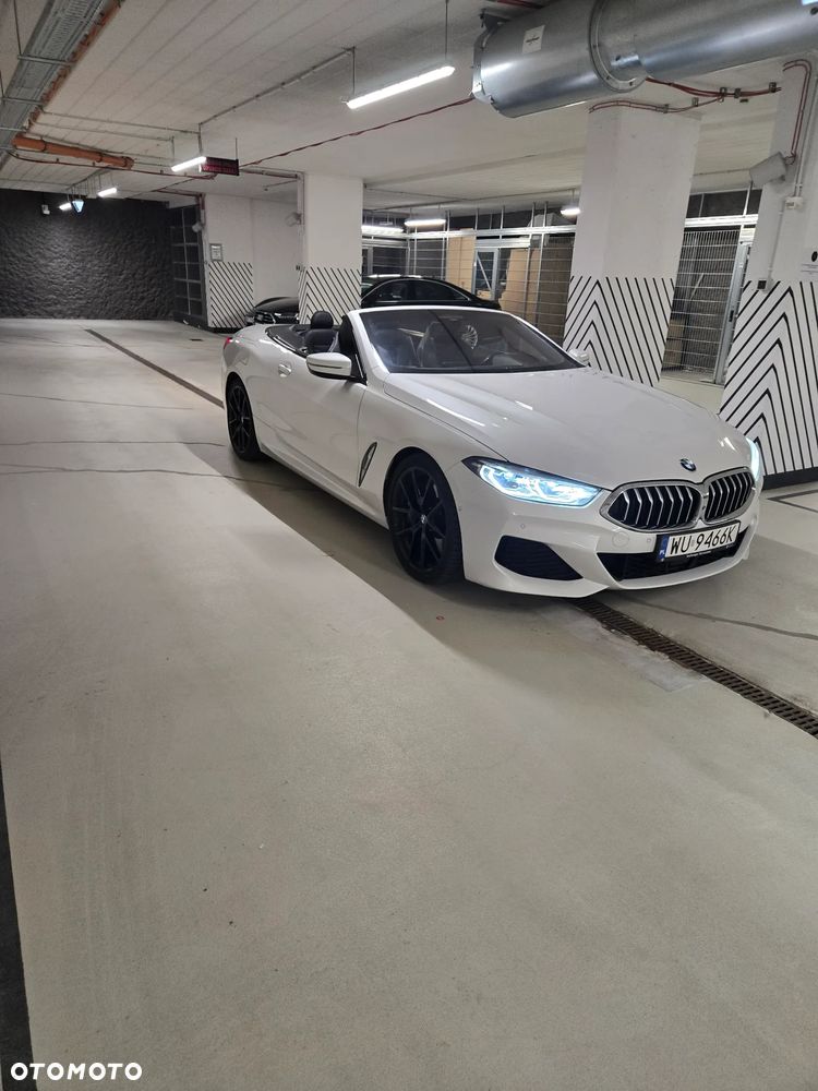 BMW Seria 8 - 9
